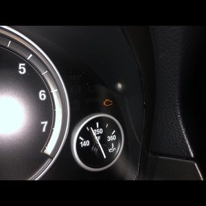 Meet your Posher, Pierre